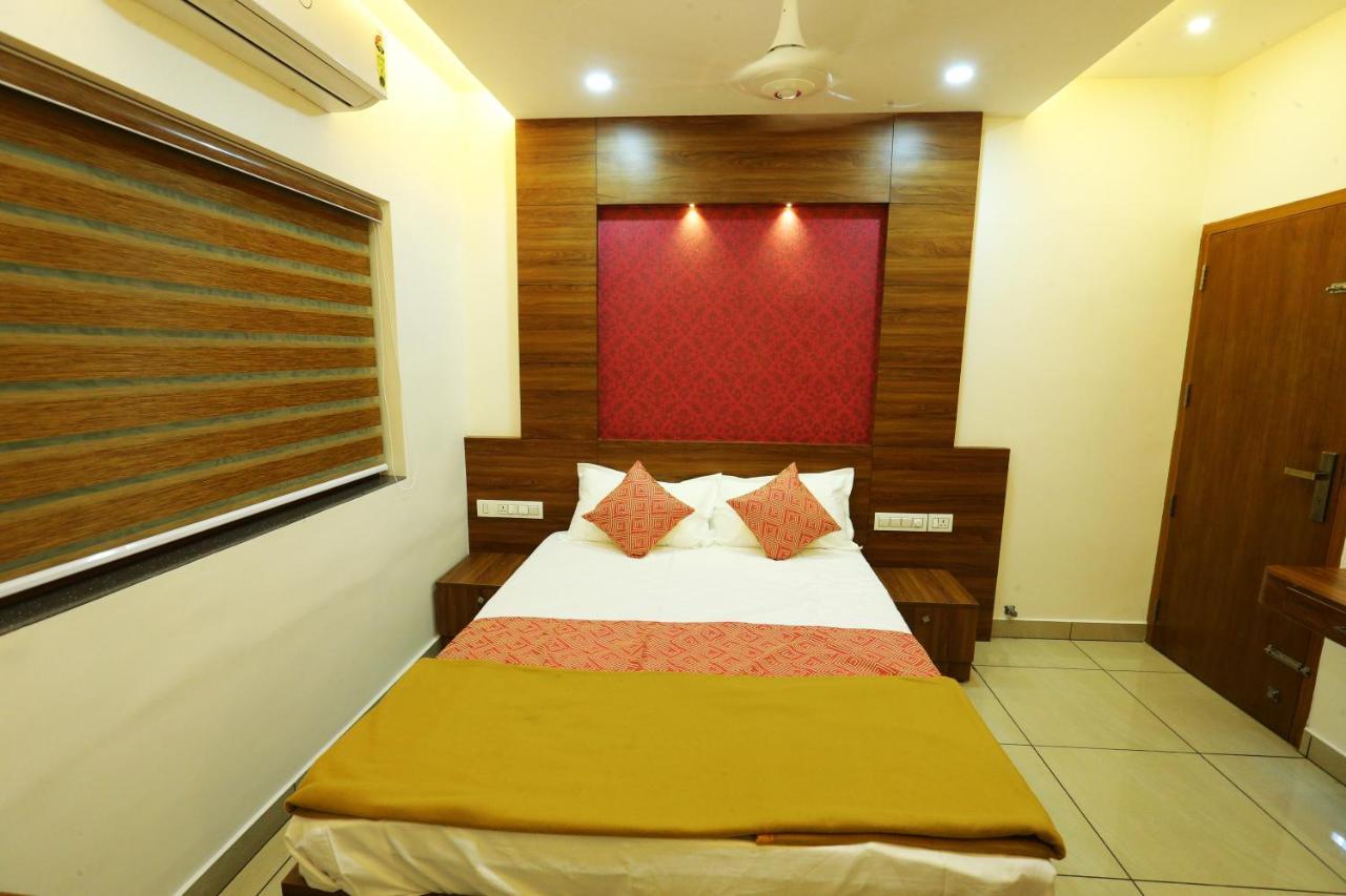 Ahlan Luxury Rooms Kochi Eksteriør billede